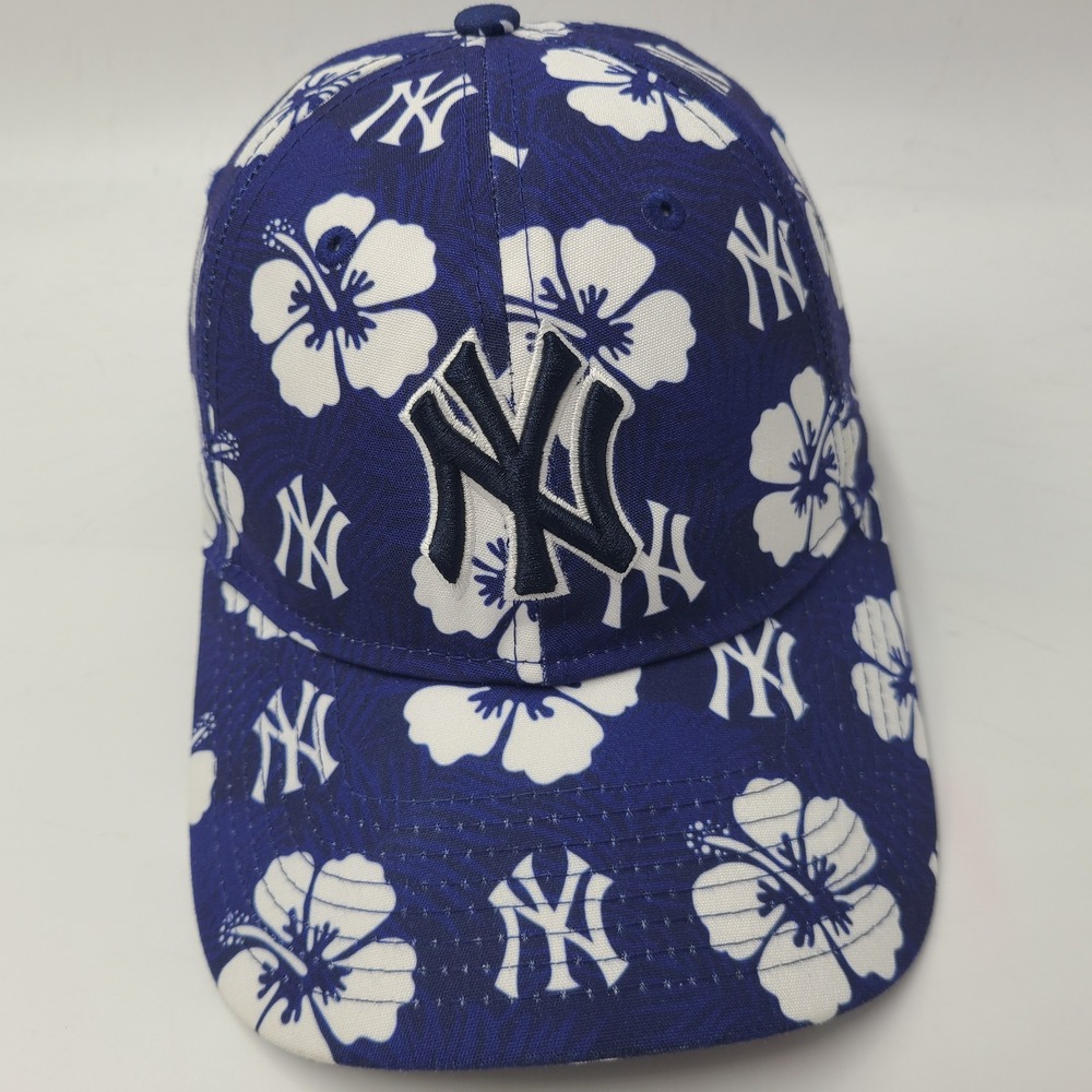 Women‎ New York Yankees Hat Strapback New Era 9Twenty Loudmouth Blue MLB Floral